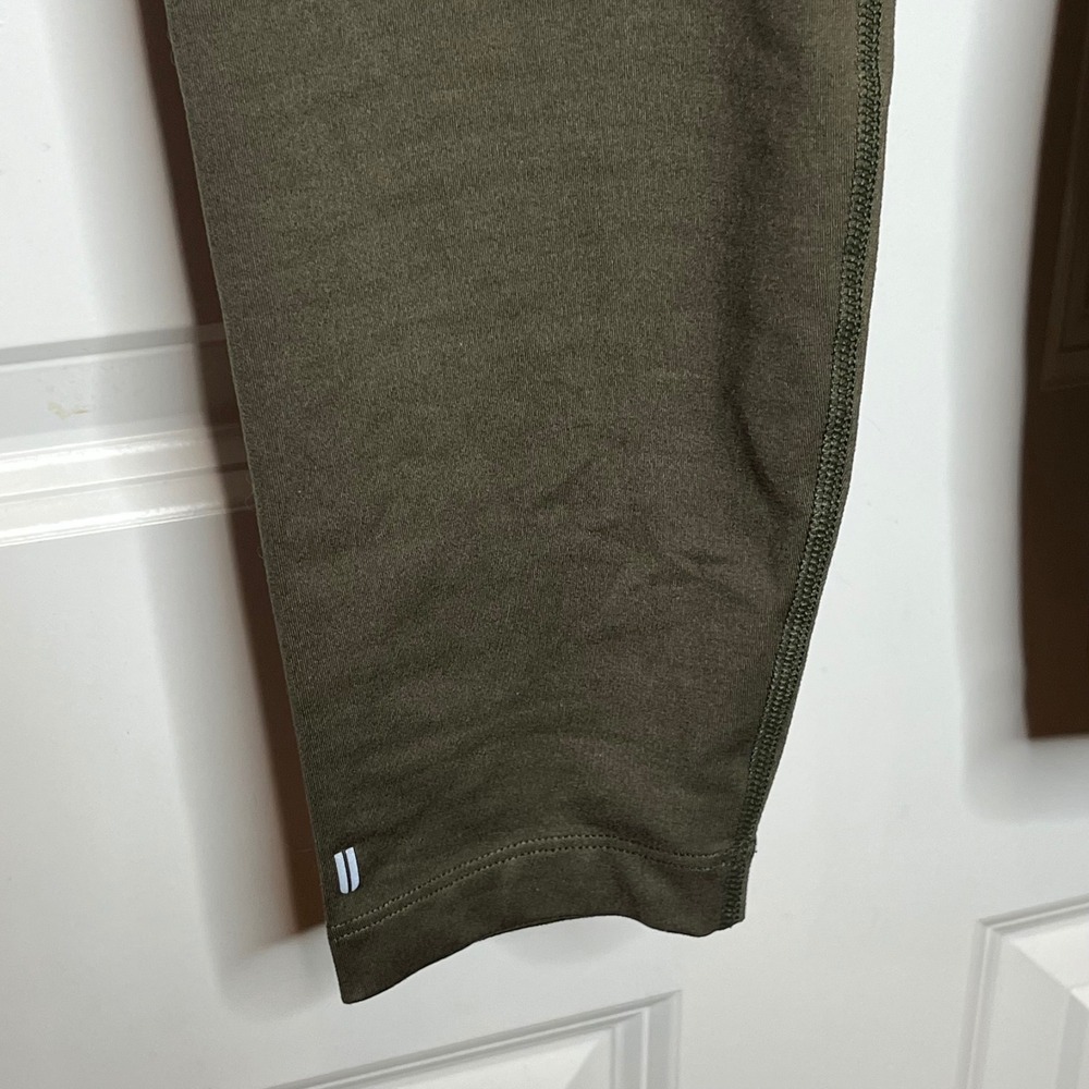 NOBULL High Rise Leggings‎ Olive Green Womens Size Medium Training Tight 25" - Picture 3 of 6